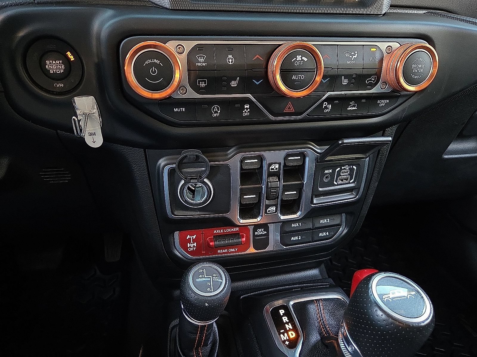 Used 2021 Jeep Gladiator Mojave AWD/4WD image 17
