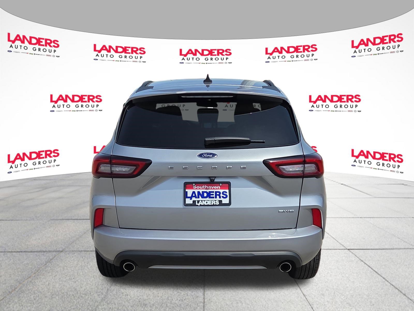 Certified 2024 Ford Escape ST-Line AWD/4WD image 4