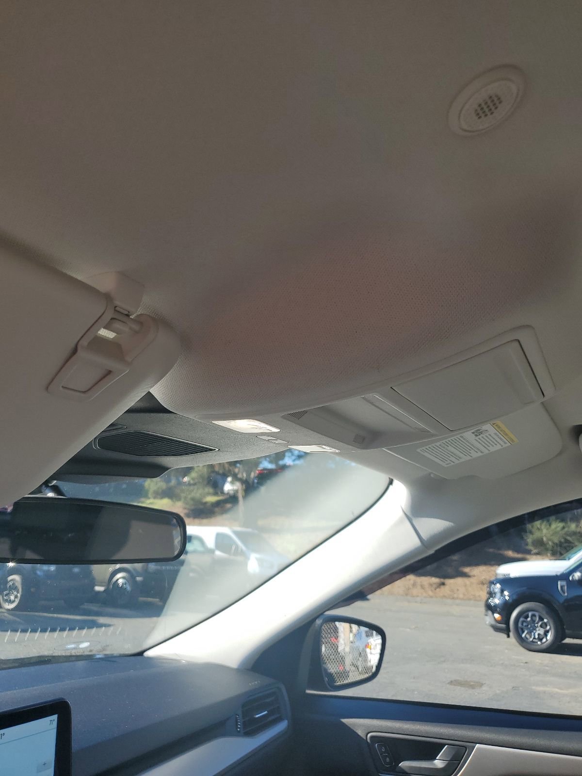 Certified 2022 Ford Escape SE w/ SE Sport Appearance Package image 11