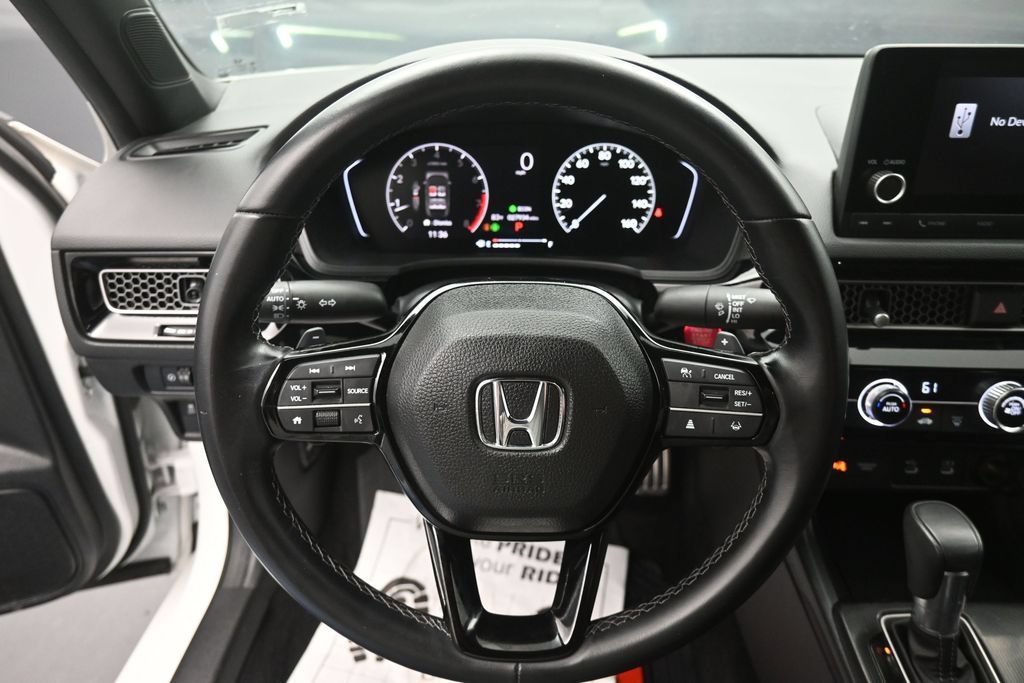Used 2025 Honda Civic Sport image 6
