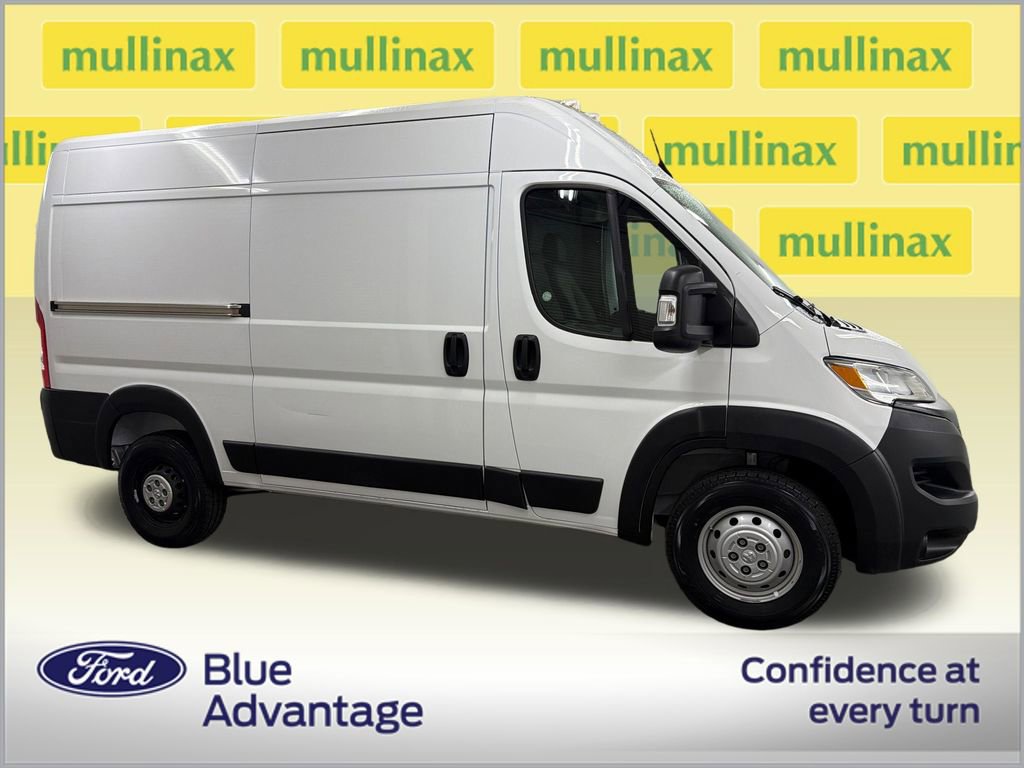 Used 2023 RAM ProMaster 2500 FWD image 2