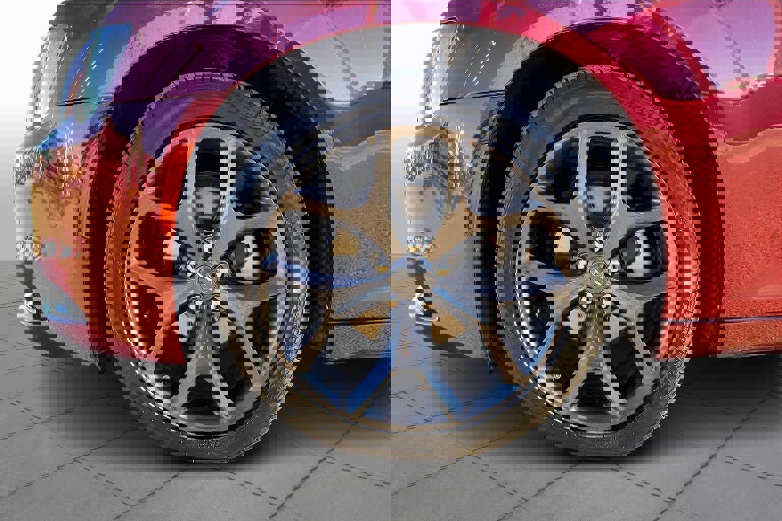 Used 2023 Chrysler 300 S image 10