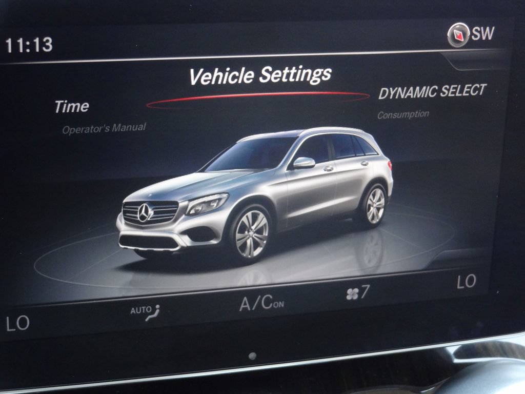 Used 2017 Mercedes-Benz GLC 300 4MATIC image 27