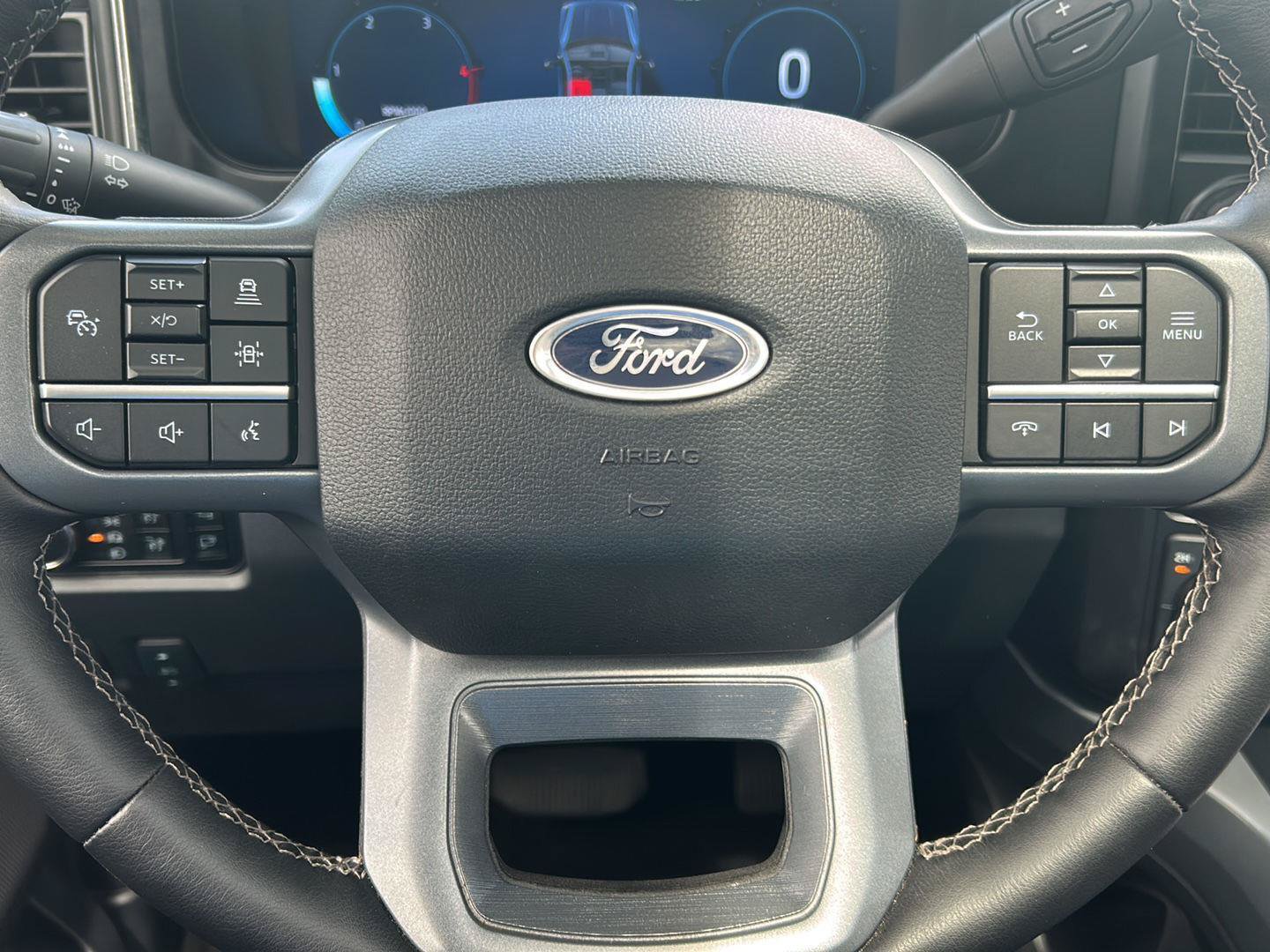 Certified 2025 Ford F250 Lariat w/ Lariat Ultimate Package AWD/4WD image 11