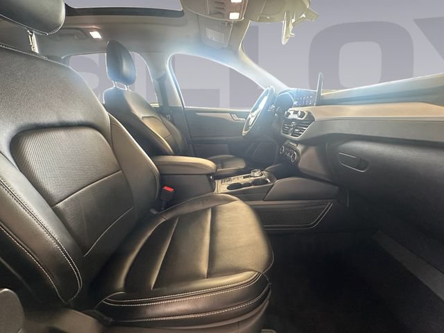 Certified 2022 Ford Escape SEL w/ Technology Package FWD image 17