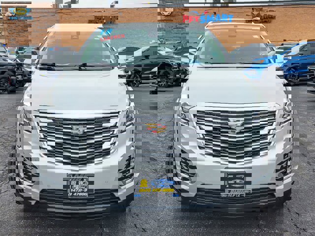Used 2018 Cadillac XT5 Luxury w/ Driver Awareness Package image 4