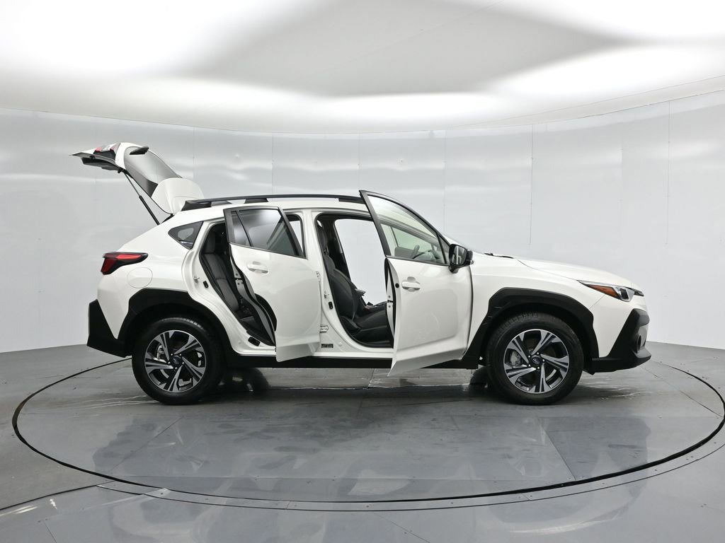 Used 2024 Subaru Crosstrek 2.0i Premium image 34