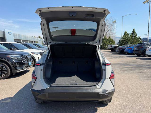 Used 2025 Hyundai Kona SEL image 9