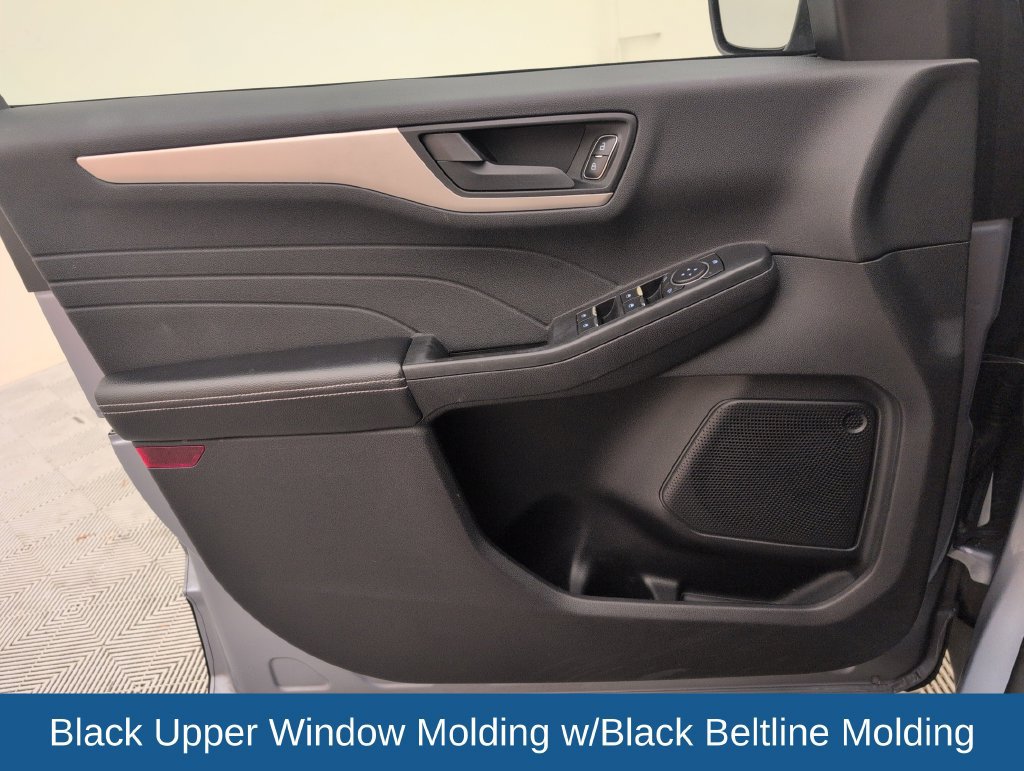 Certified 2022 Ford Escape SE w/ SE Sport Appearance Package FWD image 30