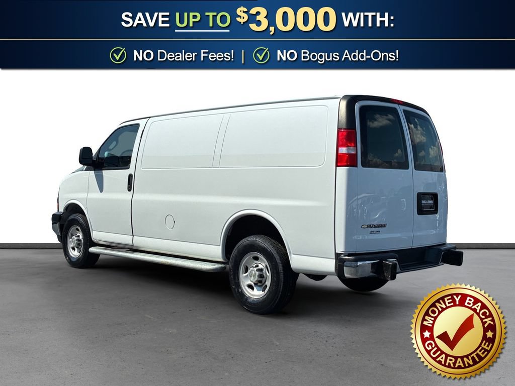 Used 2024 Chevrolet Express 2500 w/ Driver Convenience Package RWD image 4