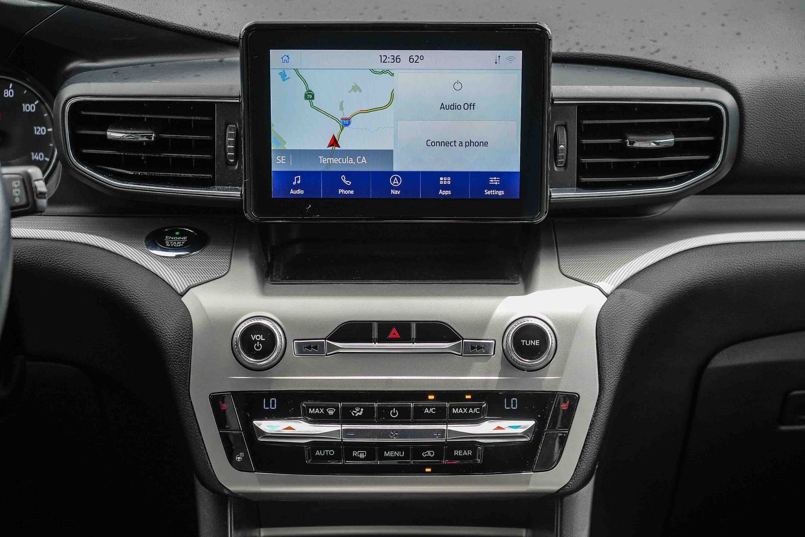 Certified 2021 Ford Explorer XLT w/ Equipment Group 202A image 13