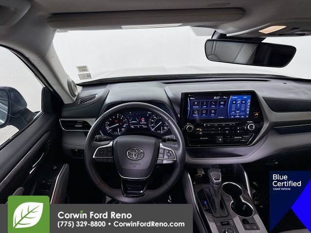 Used 2021 Toyota Highlander Limited image 26