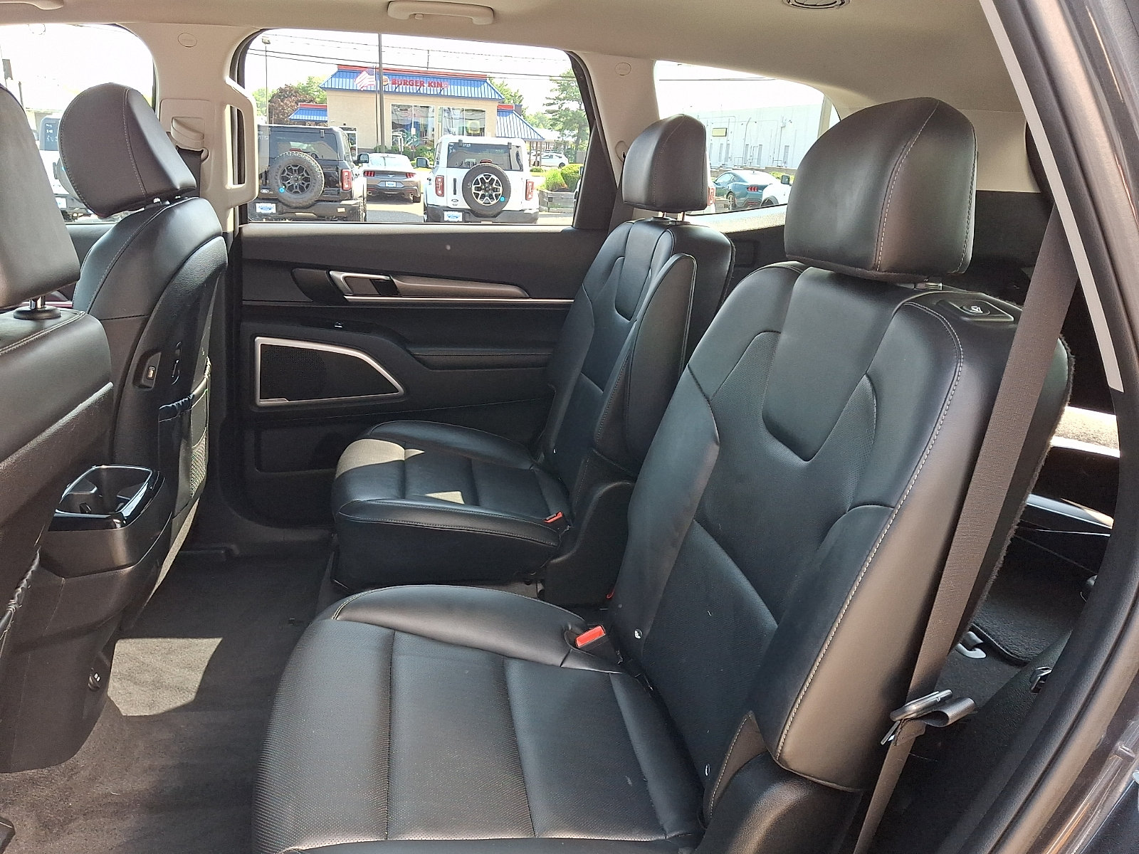 Used 2022 Kia Telluride S AWD/4WD image 11