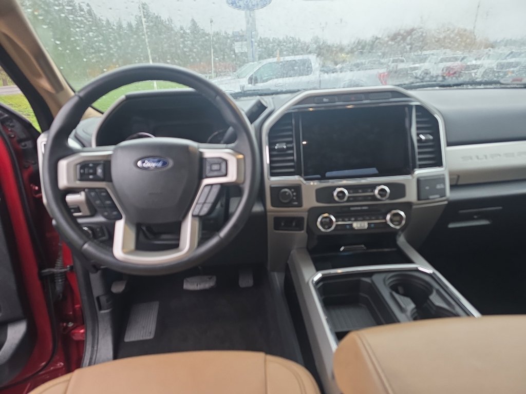 Certified 2022 Ford F350 Lariat w/ Lariat Value Package AWD/4WD image 15