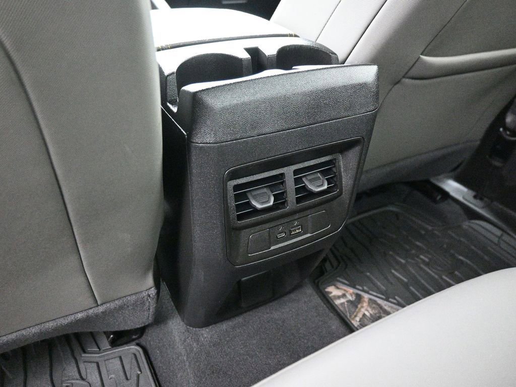 Used 2024 Chevrolet Colorado ZR2 w/ Technology Package image 20