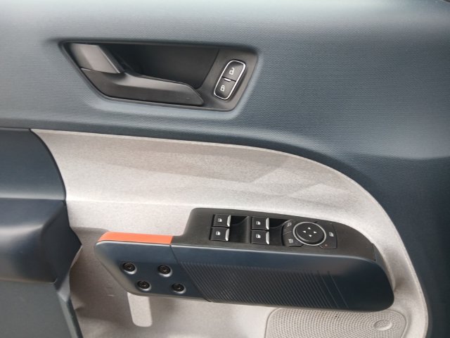 Certified 2022 Ford Maverick XLT w/ XLT Luxury Package FWD image 17