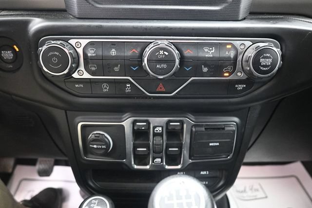 Used 2021 Jeep Gladiator Sport AWD/4WD image 14