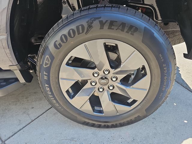 Certified 2025 Ford F150 Lightning Lariat AWD/4WD image 32