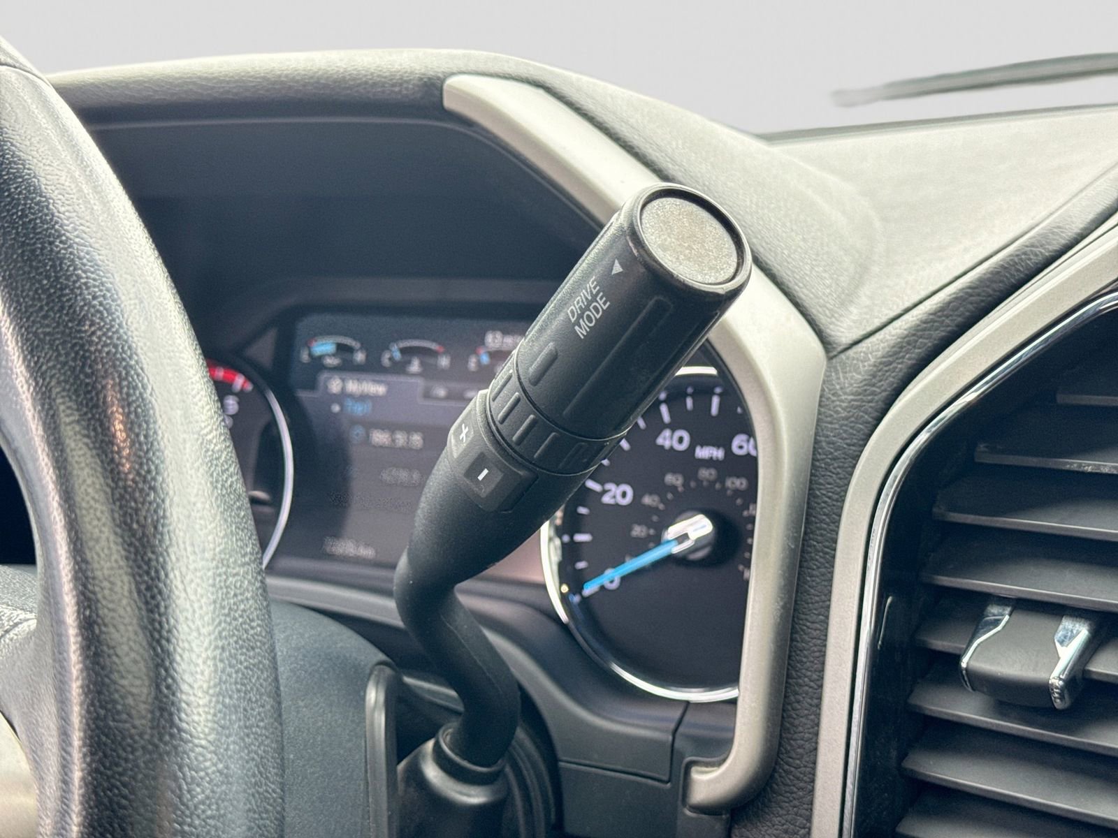 Certified 2022 Ford F250 Lariat AWD/4WD image 40