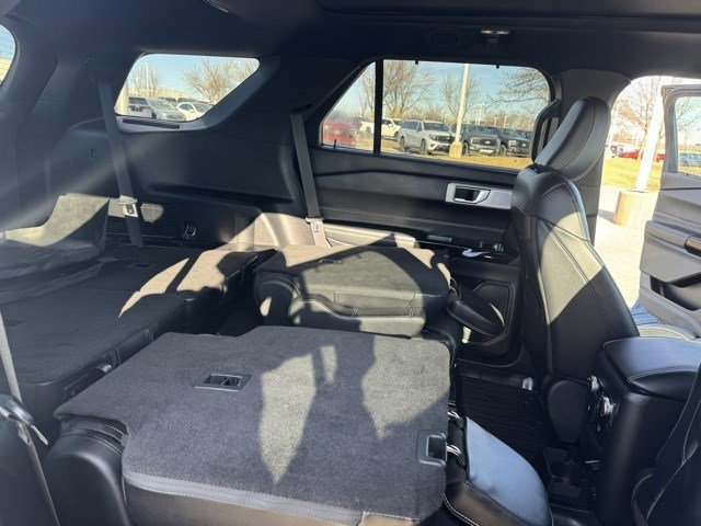 Certified 2022 Ford Explorer ST w/ Equipment Group 401A image 34