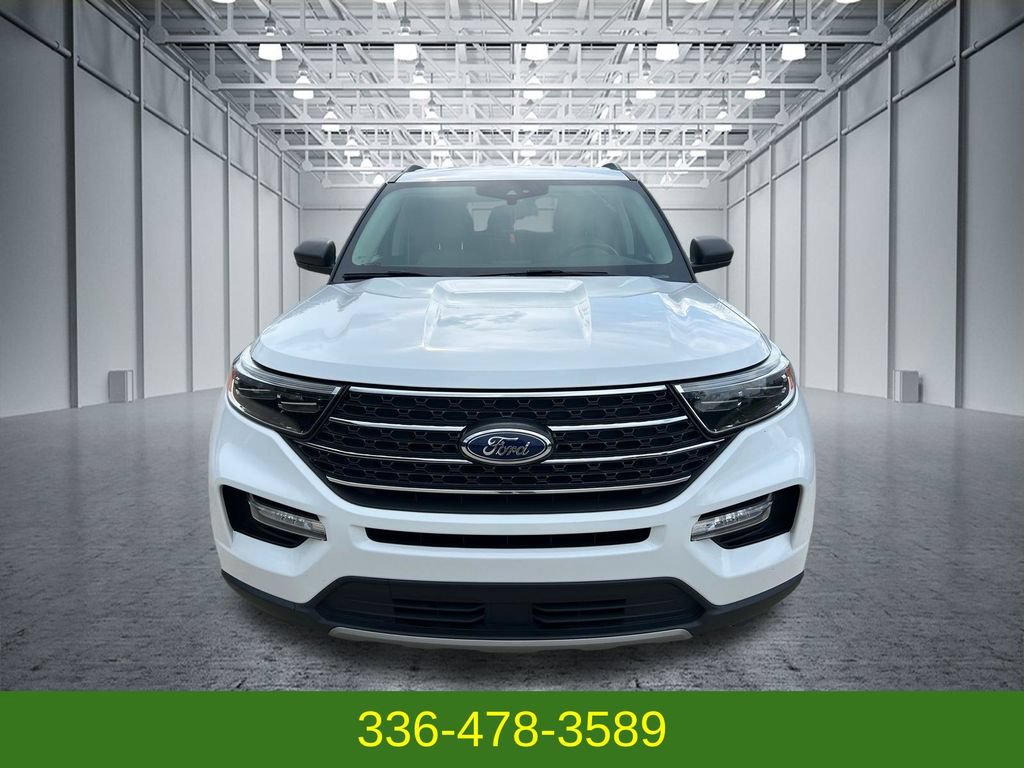 Certified 2023 Ford Explorer XLT w/ Equipment Group 202A AWD/4WD image 8