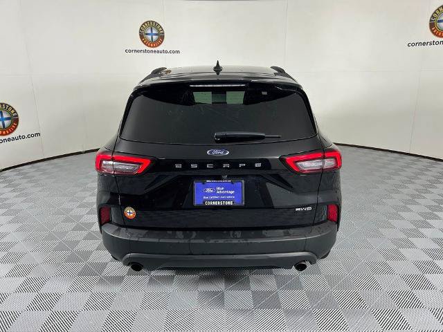 Certified 2025 Ford Escape ST-Line Select AWD/4WD image 17