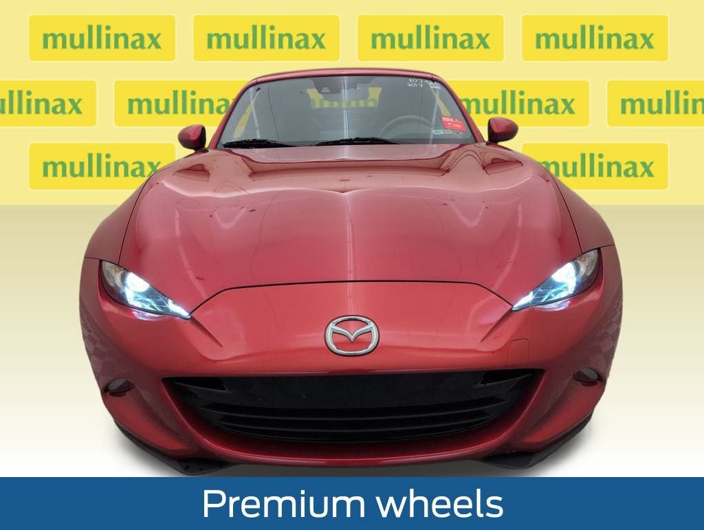 Used 2017 MAZDA MX-5 Miata RF Grand Touring image 8