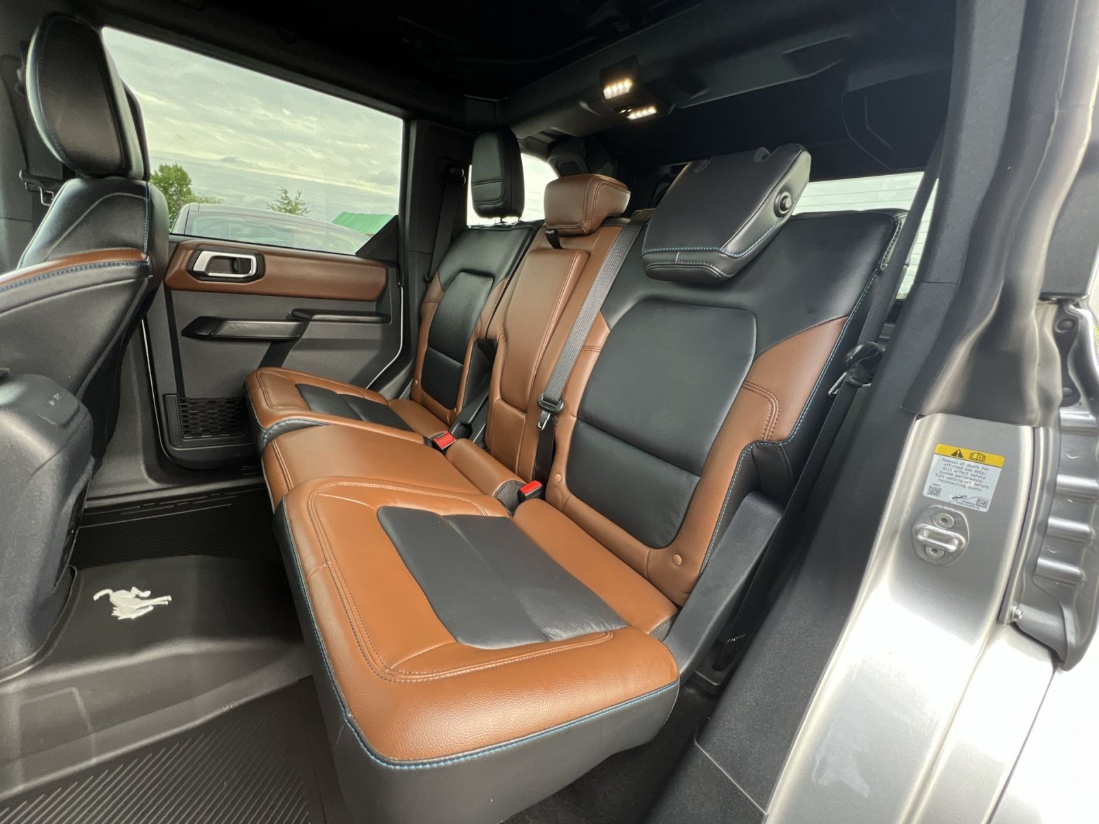 Certified 2024 Ford Bronco Outer Banks AWD/4WD image 32