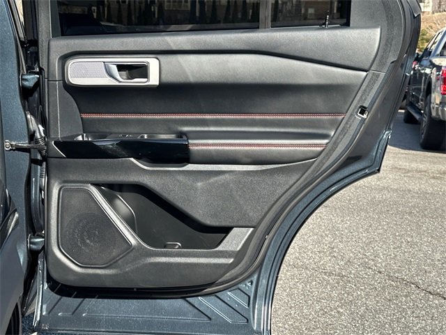 Certified 2022 Ford Explorer ST-Line w/ Class IV Trailer Tow Package image 16