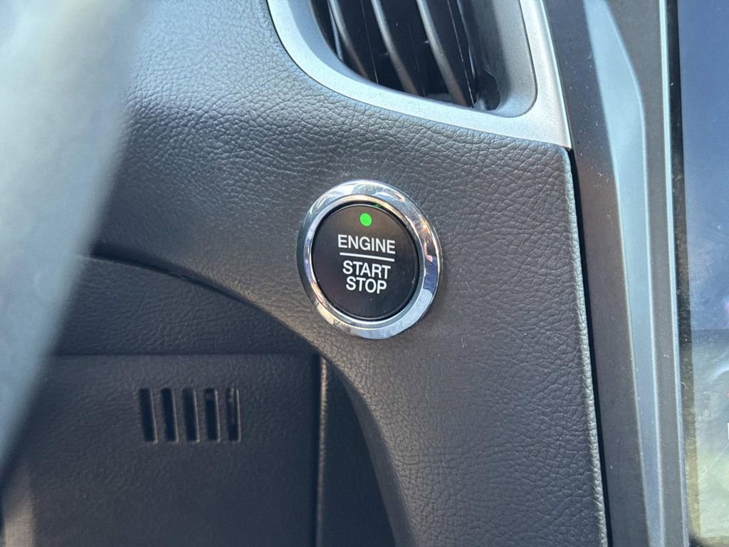 Certified 2023 Ford Edge ST-Line image 26