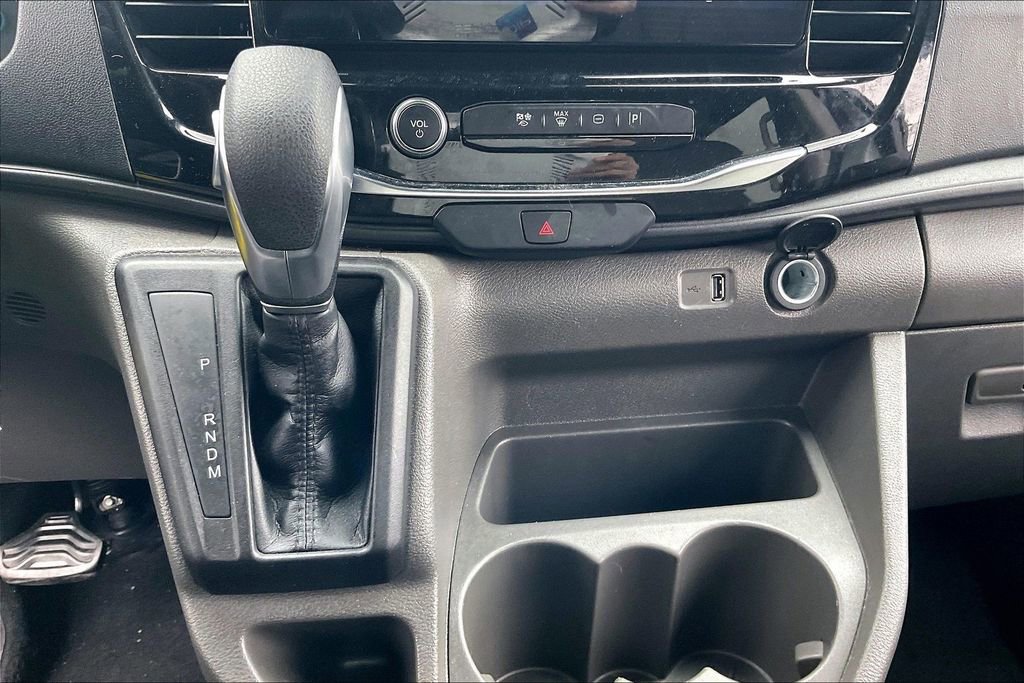 Certified 2024 Ford Transit 350 XLT image 32