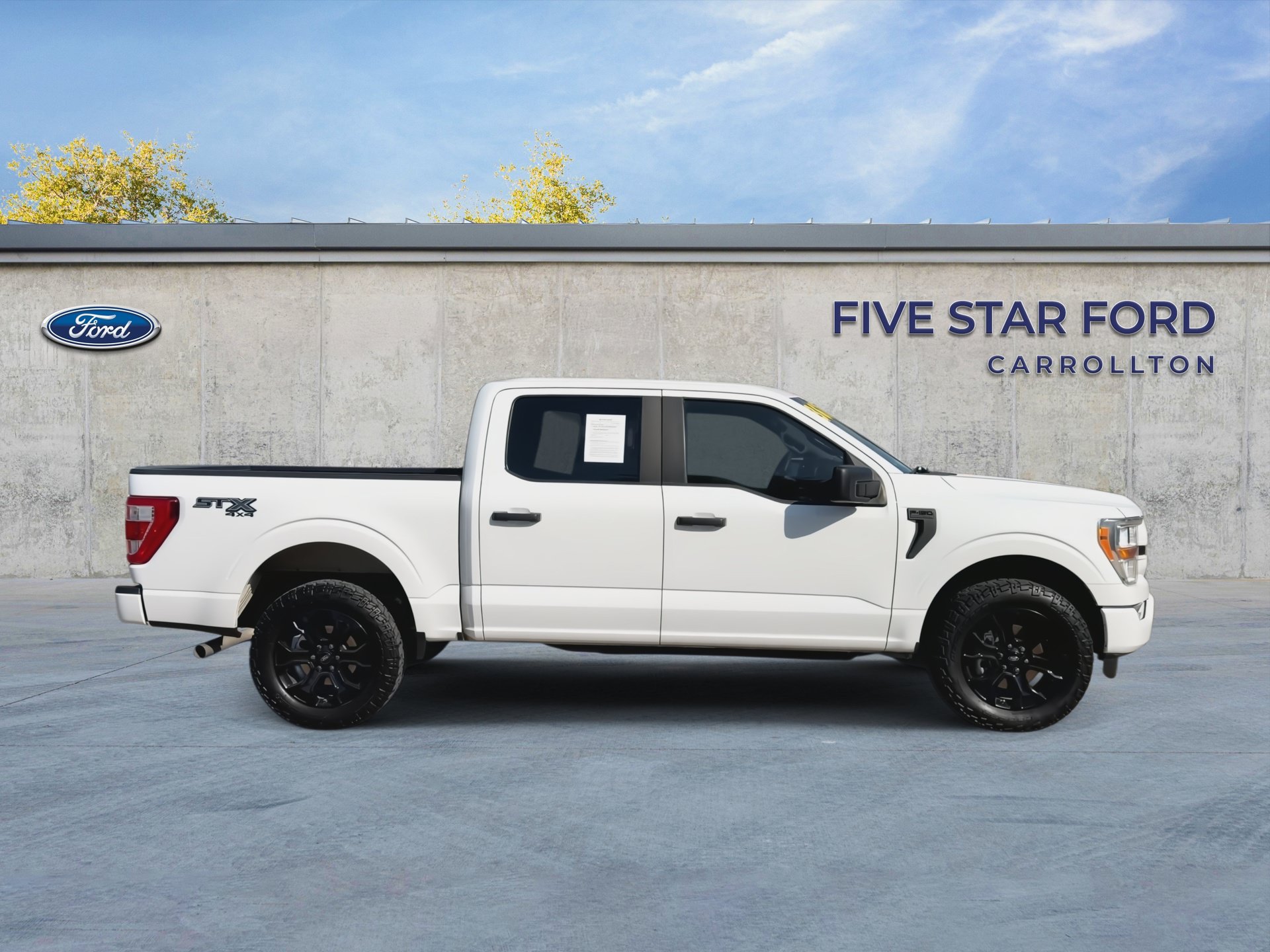 Certified 2022 Ford F150 XL w/ STX Black Appearance Package AWD/4WD image 9