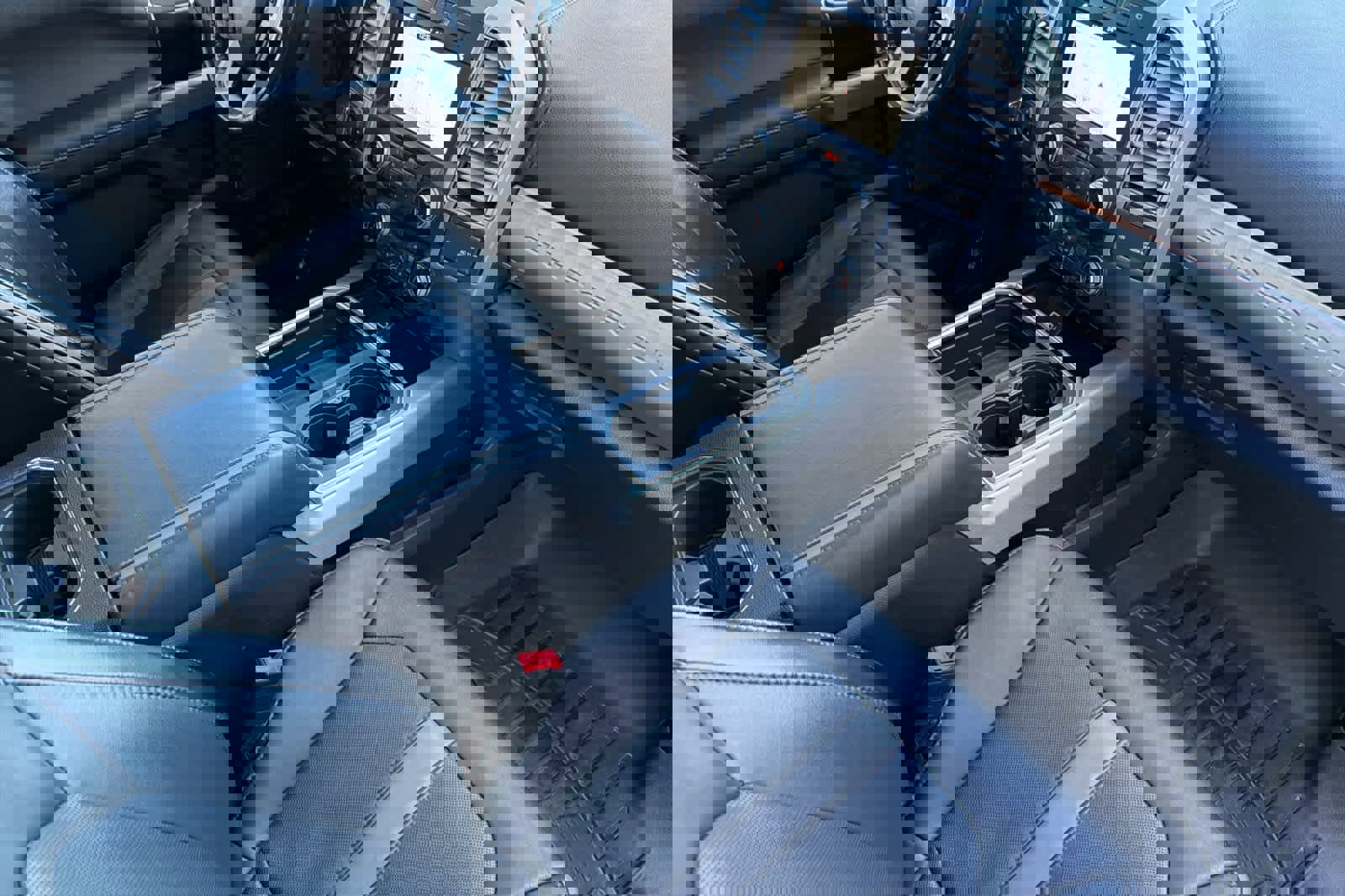 Certified 2019 Ford F350 Platinum w/ Platinum Ultimate Package image 15