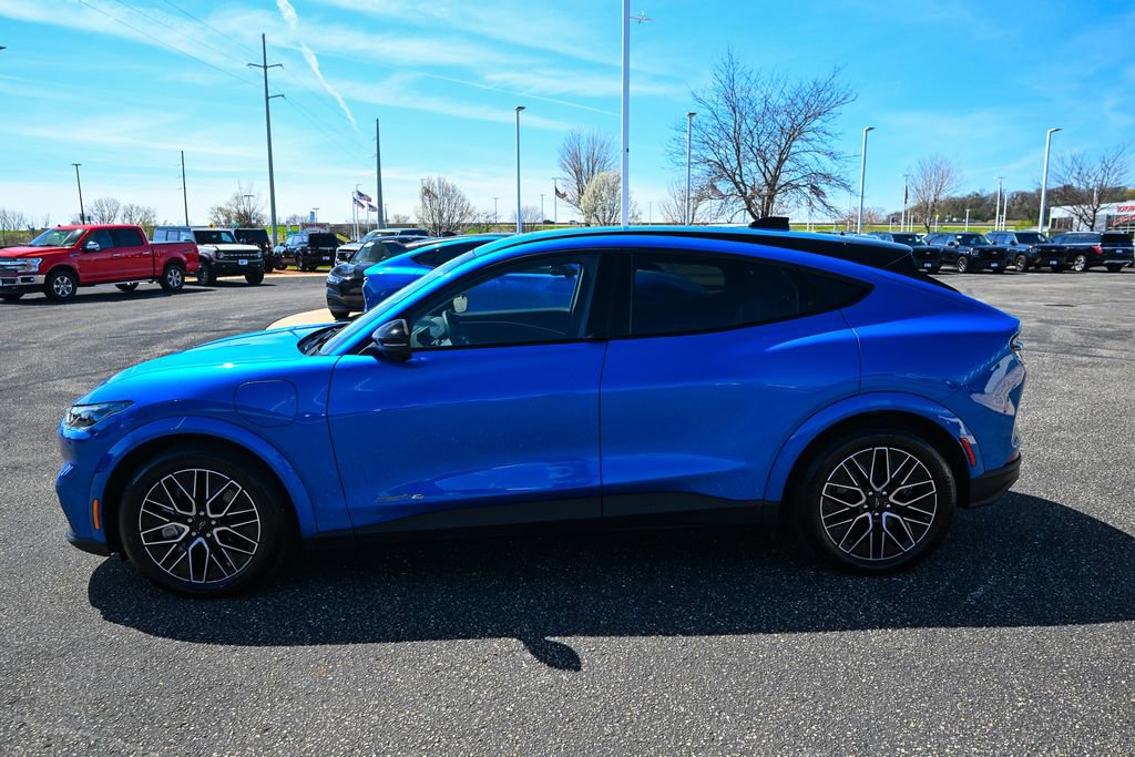 Certified 2025 Ford Mustang Mach-E Premium AWD/4WD image 8