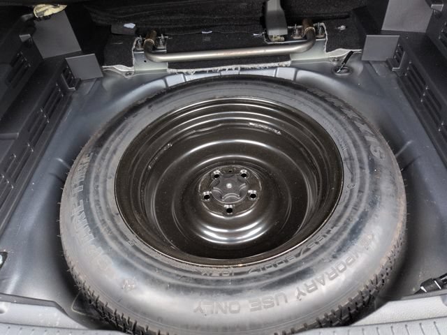 Used 2023 Nissan Rogue S AWD/4WD image 21