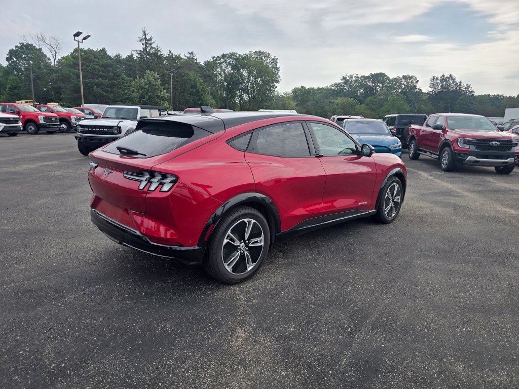 Certified 2023 Ford Mustang Mach-E Premium AWD/4WD image 5