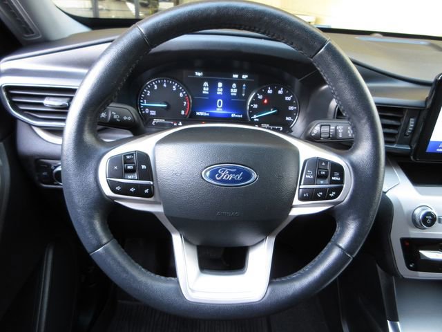 Certified 2023 Ford Explorer XLT w/ Equipment Group 202A image 15