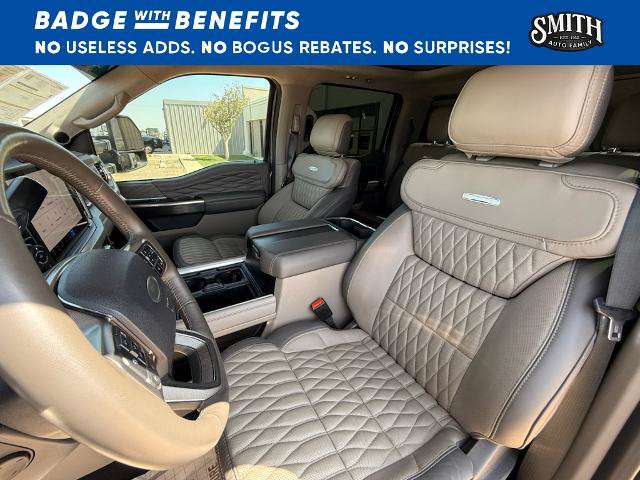 Certified 2025 Ford F450 Platinum w/ Platinum Plus Package AWD/4WD image 11