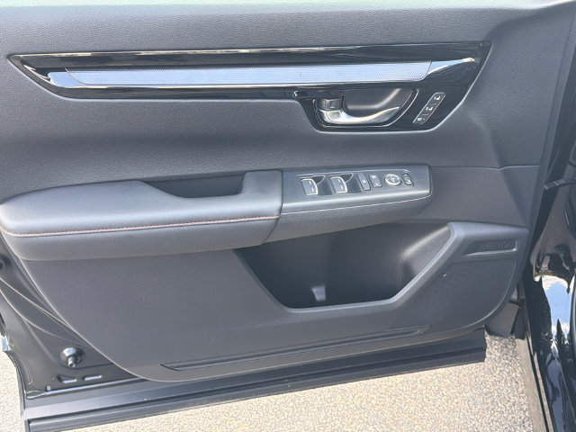 Used 2025 Honda CR-V Sport Touring image 11
