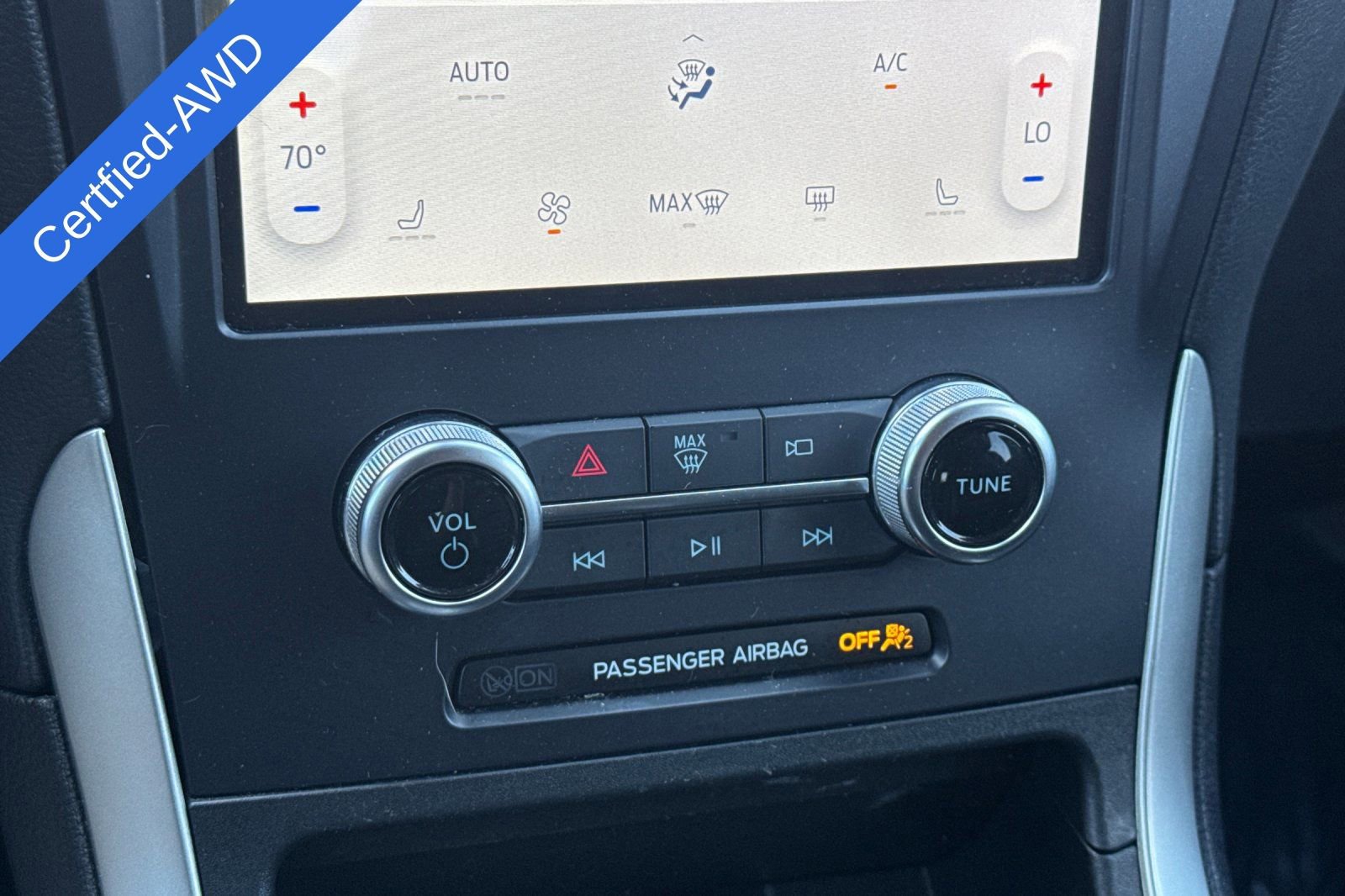 Certified 2024 Ford Edge SEL AWD/4WD image 21