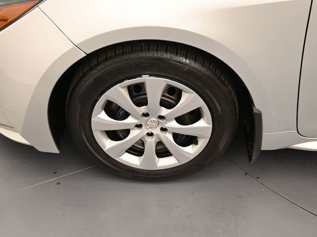 Used 2024 Toyota Corolla LE FWD image 9
