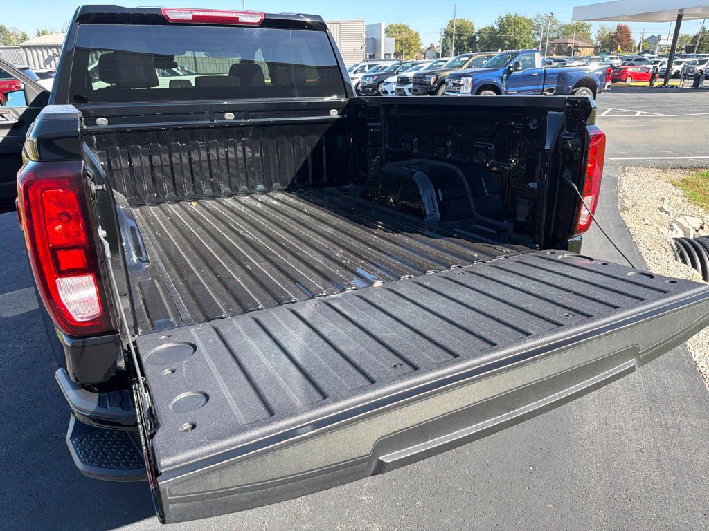 Used 2025 GMC Sierra 1500 Elevation AWD/4WD image 15