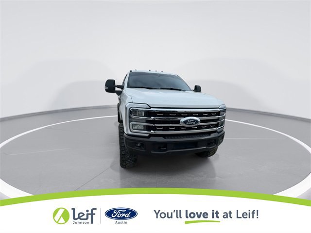 Certified 2022 Ford F250 Lariat w/ Tremor Off-Road Package image 3