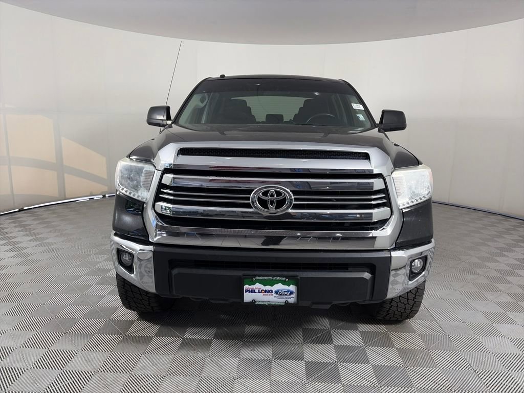 Used 2017 Toyota Tundra SR5 w/ TRD Off Road Package image 7