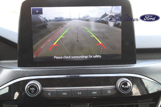 Certified 2022 Ford Escape SEL w/ SEL Stealth AWD Package image 18