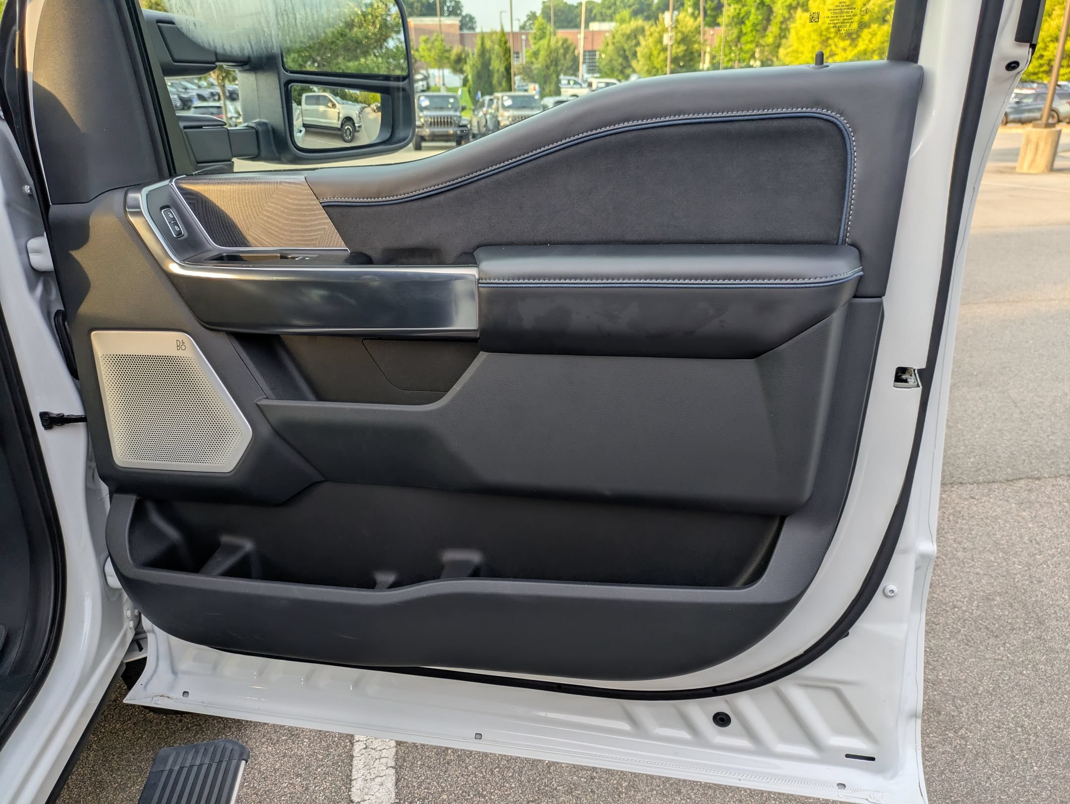 Certified 2025 Ford F250 Platinum AWD/4WD image 43