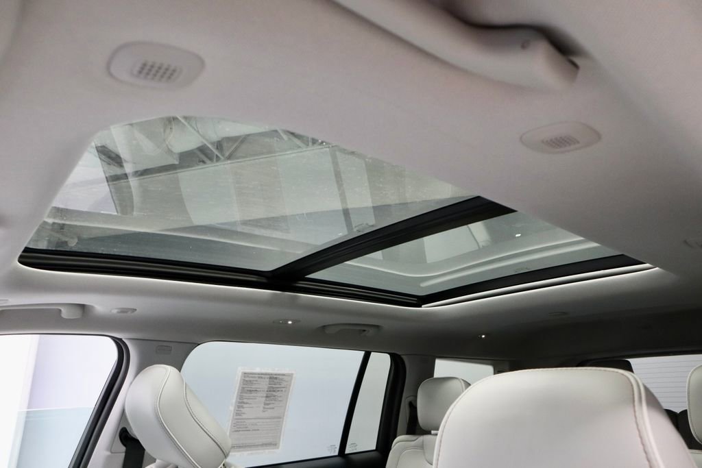Used 2023 Jeep Grand Cherokee L Overland image 30