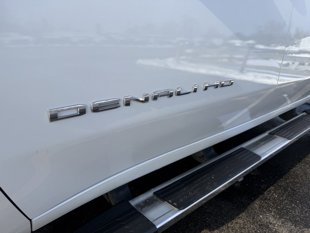 Used 2022 GMC Sierra 3500 Denali w/ Denali Ultimate Package image 29