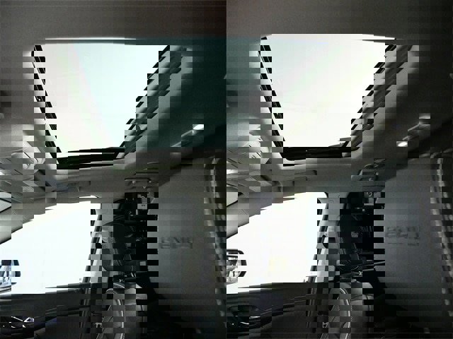 Used 2023 GMC Acadia Denali w/ Denali Ultimate Package image 17