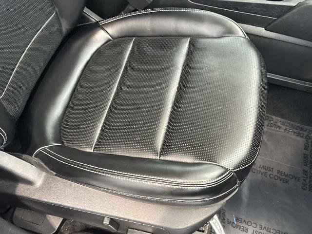 Certified 2024 Ford Escape Platinum AWD/4WD image 27